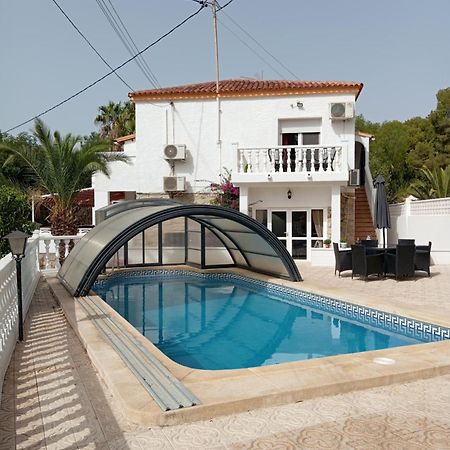 Villa Benucia Family Guest House La Nucia Exterior photo